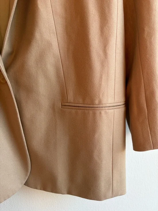 Chloé Camel Single-Button Blazer - Picture 4 of 10